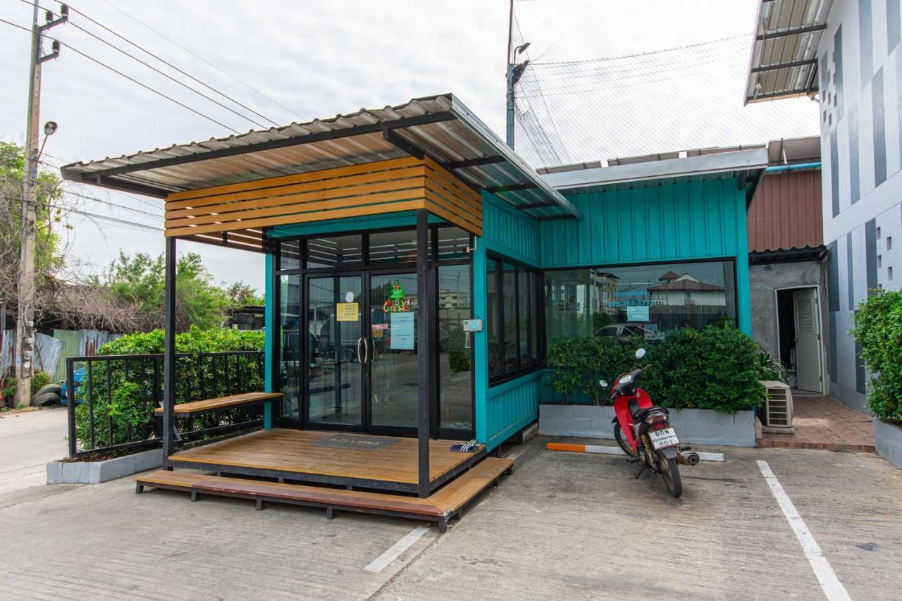 Отель Matini Klong1 Rangsit Экстерьер фото